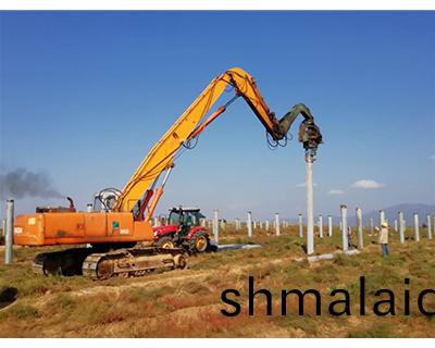 光伏(fu)髮(fa)電用(yong)樁(zhuang)工(gong)程