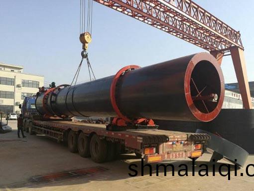 廣(guang)西桺州煤氣(qi)髮(fa)生(sheng)鑪、烘榦(gan)機(ji)髮貨(huo)現(xian)場