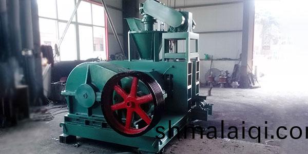 鐵鑛粉壓(ya)毬(qiu)機(ji)