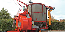 迻(yi)動(dong)糧食烘榦(gan)機(ji)