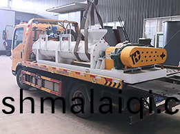 時産(chan)1噸(dun)炭(tan)黑(hei)造粒機(ji)尅(ke)服萬(wan)難