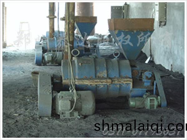 江(jiang)囌(su)客戶(hu)烘榦(gan)機(ji)配套噴(pen)煤